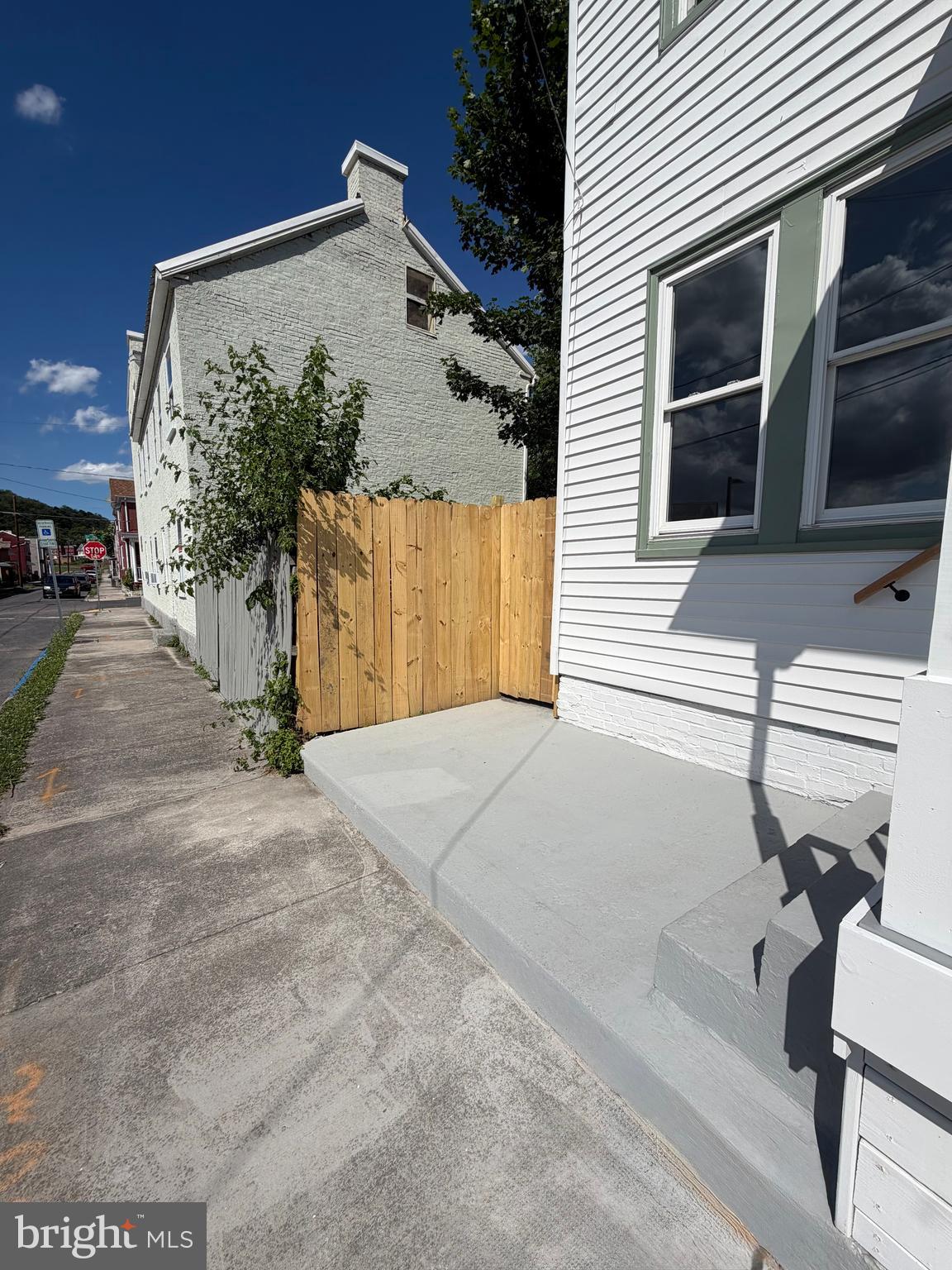 708 ELM STREET
