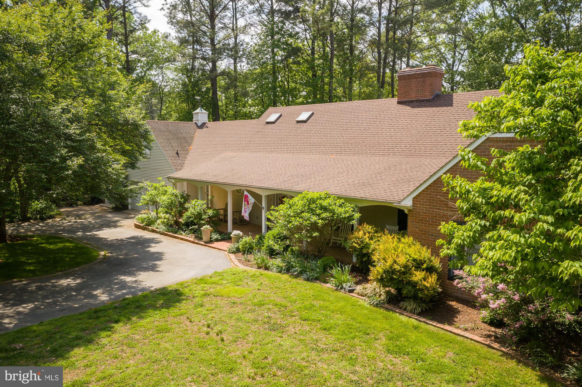 WAVERLY ISLAND ESTATES - Residential