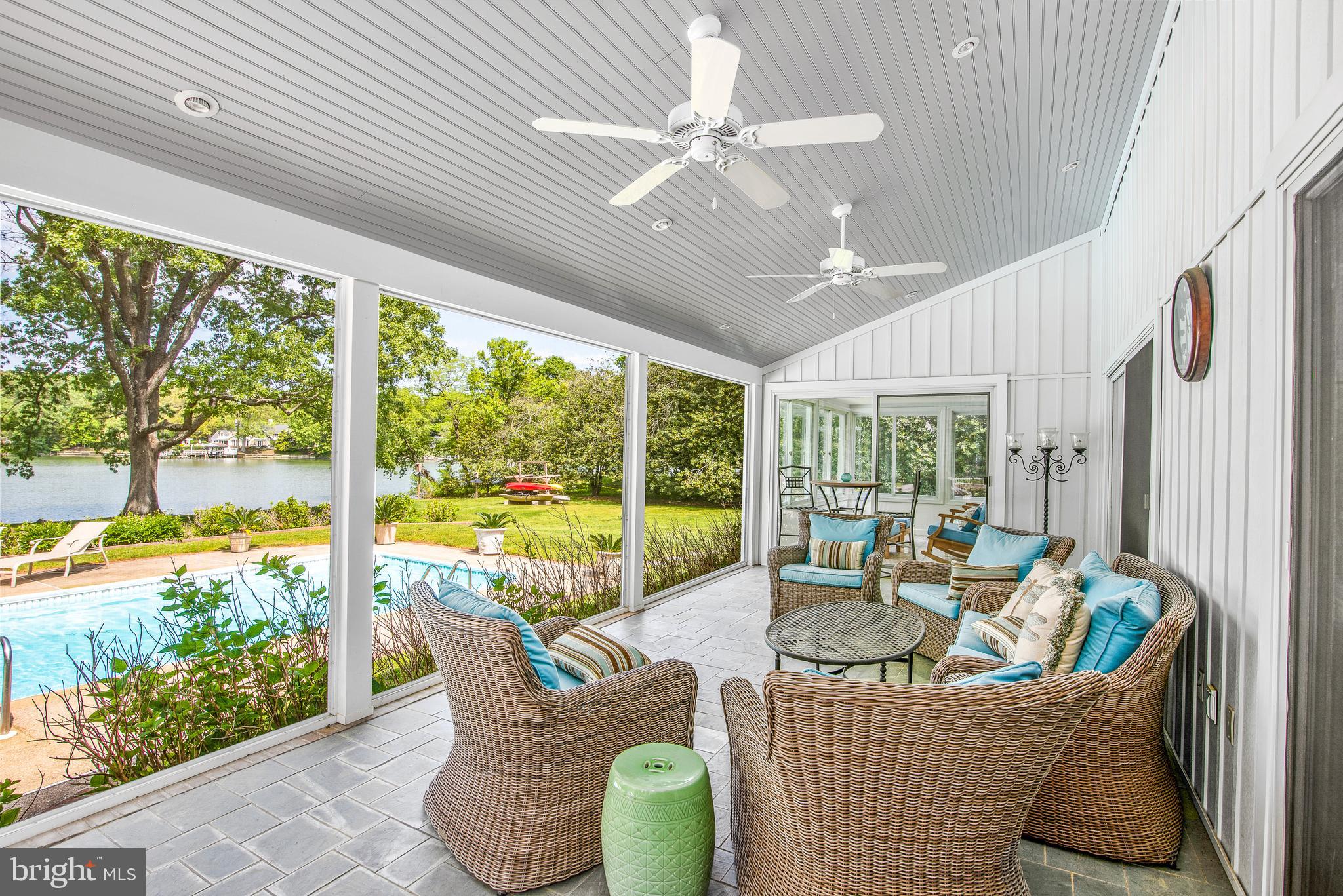 WAVERLY ISLAND ESTATES - Residential