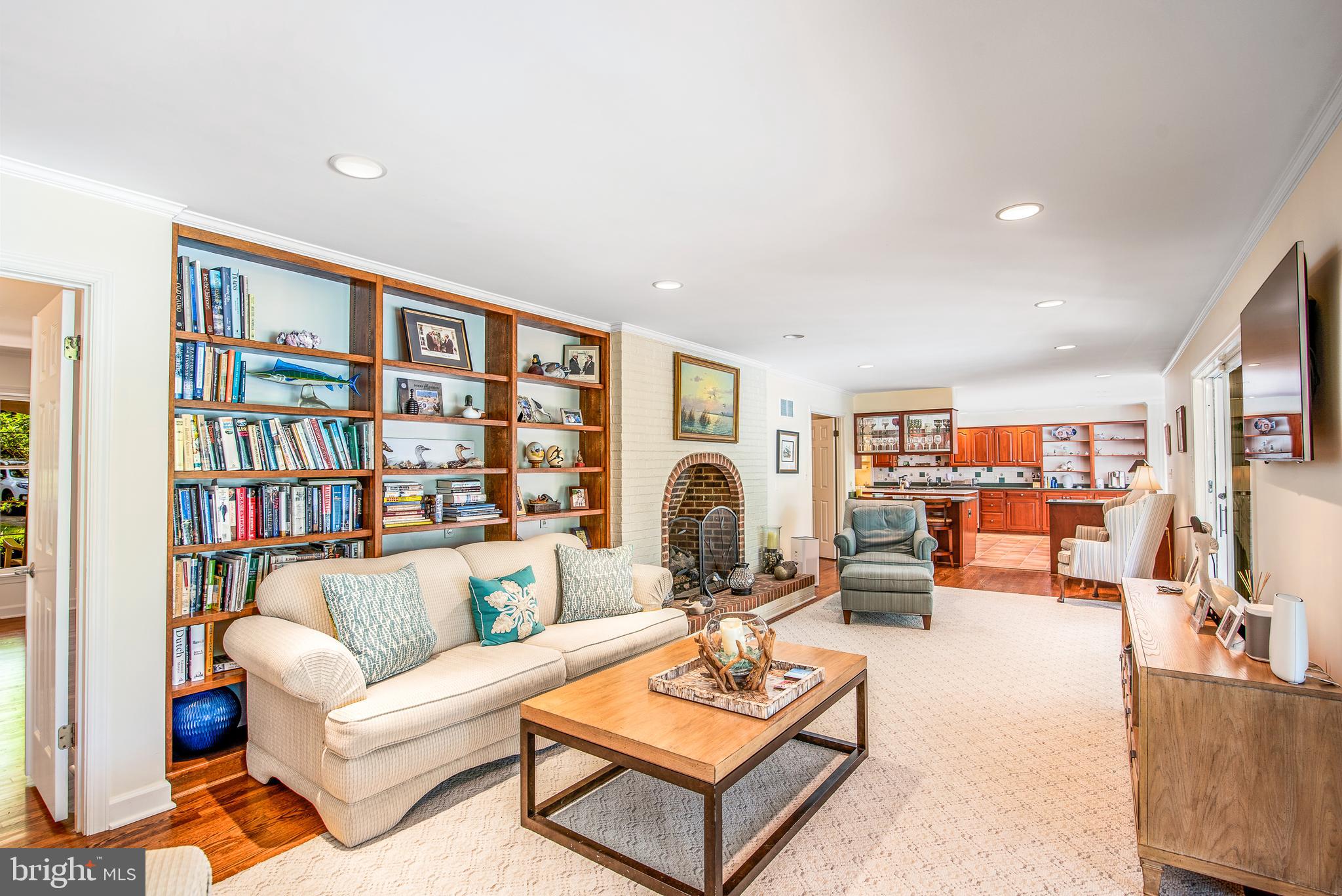 WAVERLY ISLAND ESTATES - Residential