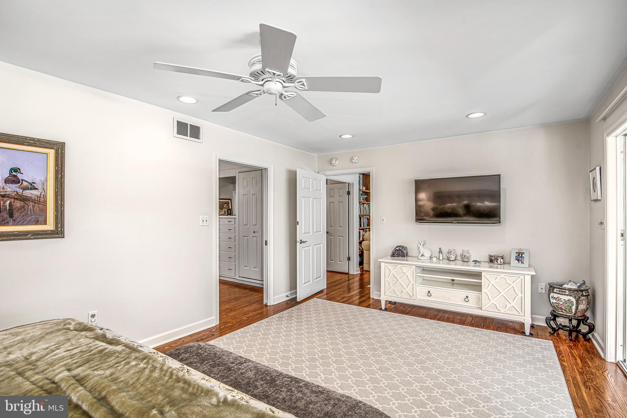 WAVERLY ISLAND ESTATES - Residential