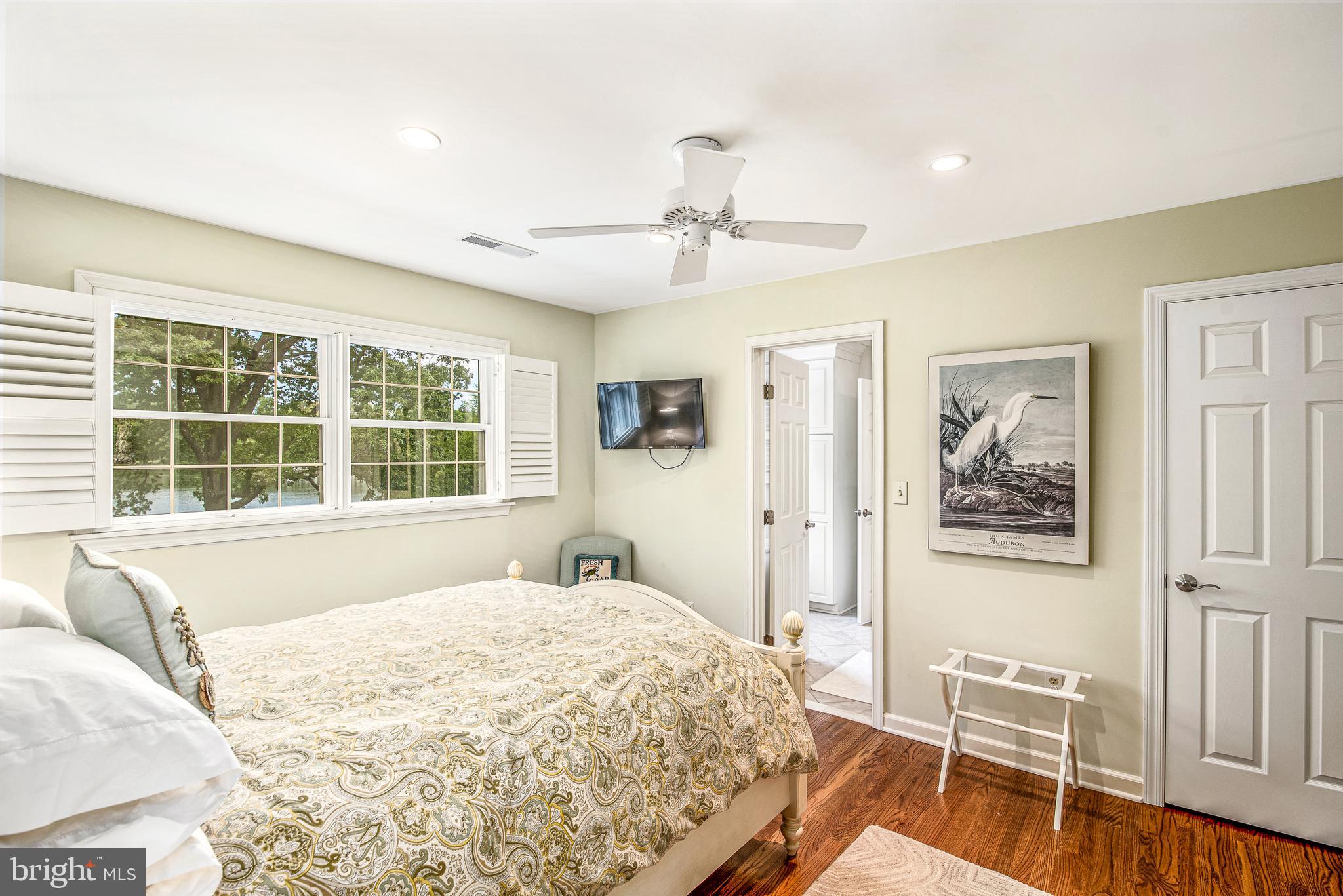 WAVERLY ISLAND ESTATES - Residential