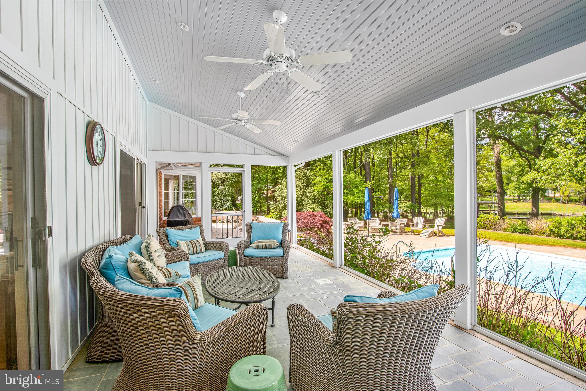 WAVERLY ISLAND ESTATES - Residential