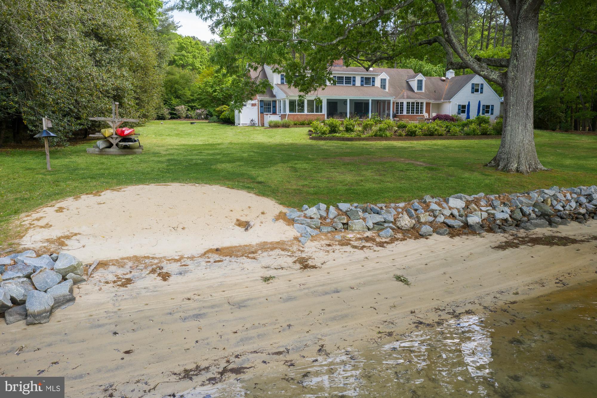 WAVERLY ISLAND ESTATES - Residential