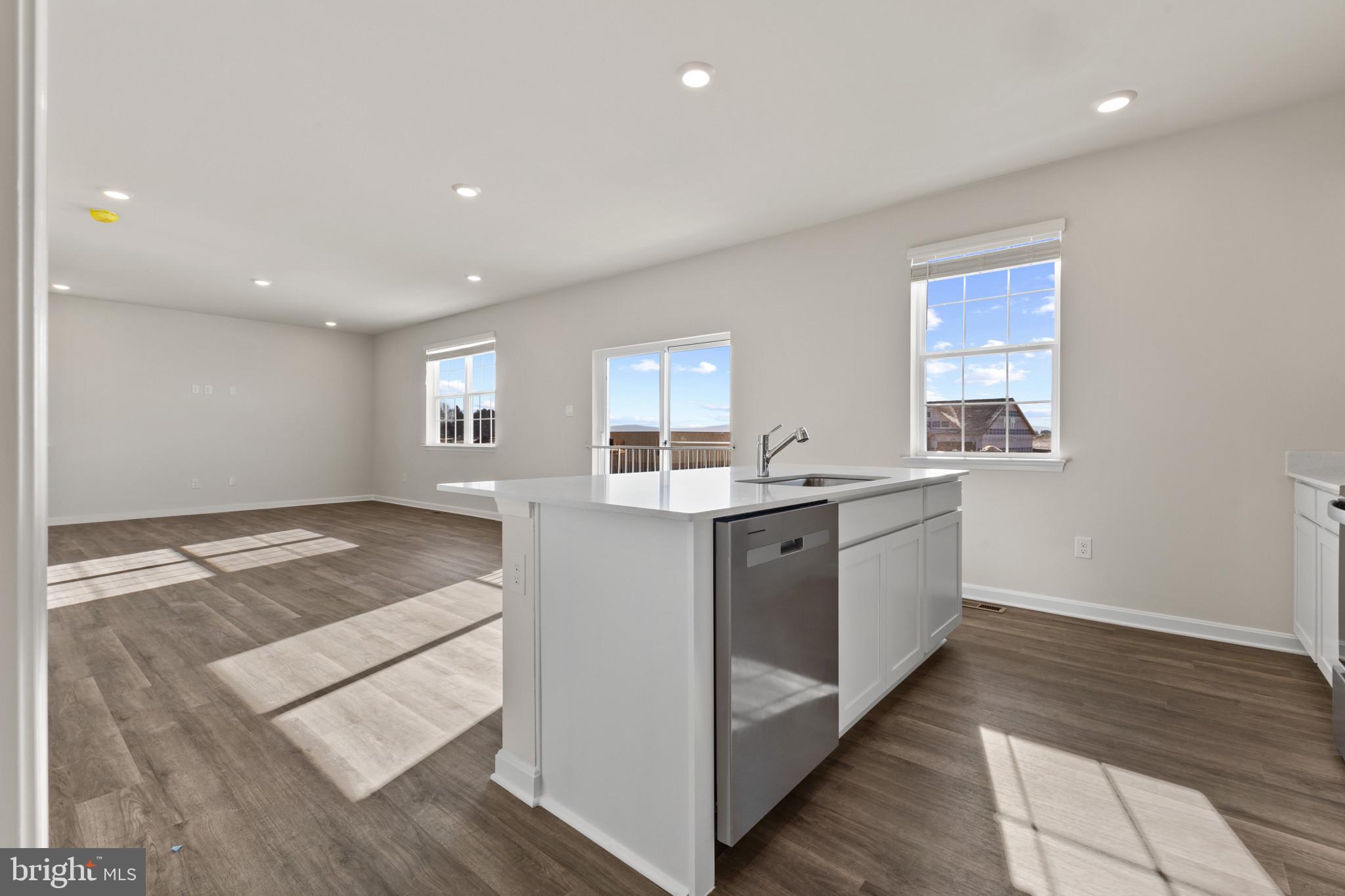 STONECREST - Residential