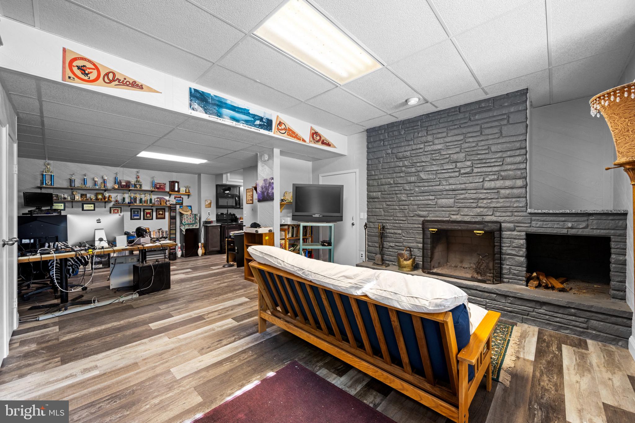 FOX RUN - Residential