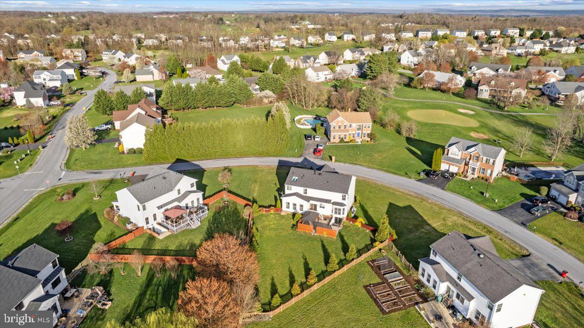 LOCUST HILL - Residential