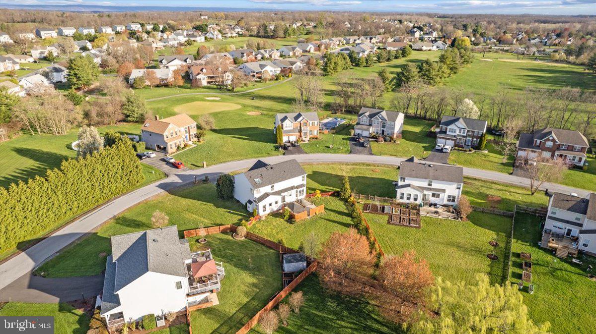 LOCUST HILL - Residential