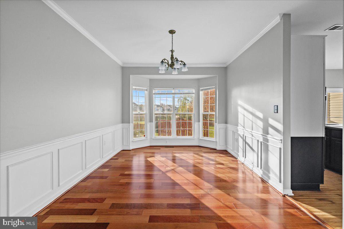 LOCUST HILL - Residential