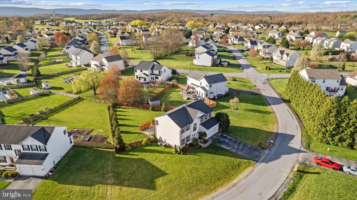 LOCUST HILL - Residential