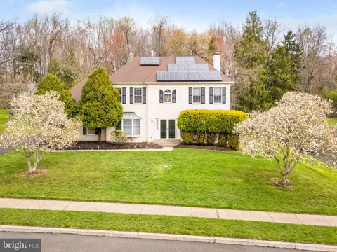 749 Castlewood Drive, Dresher, PA MLS: PAMC2137272