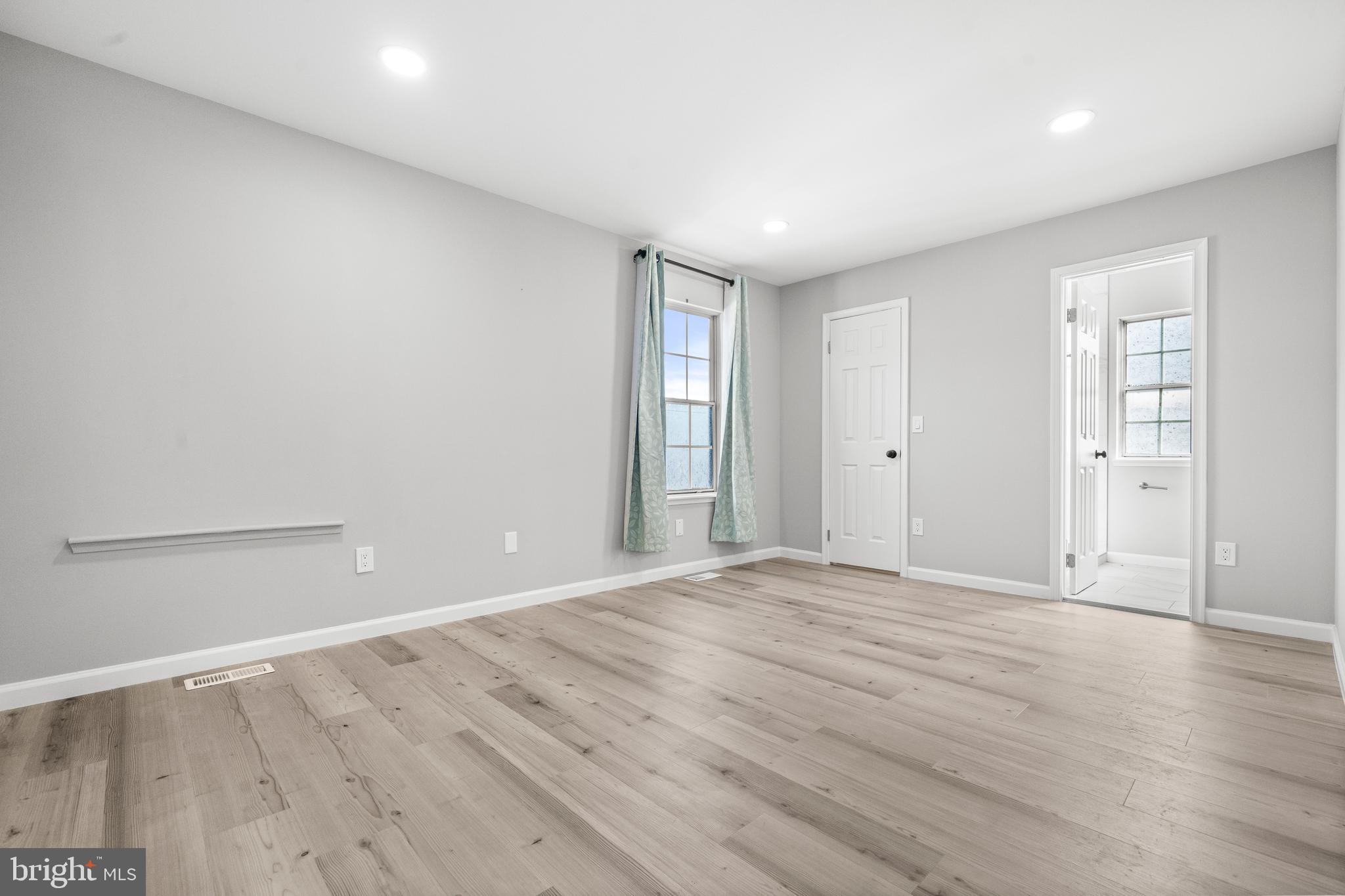 FRANKLIN FARM - Residential