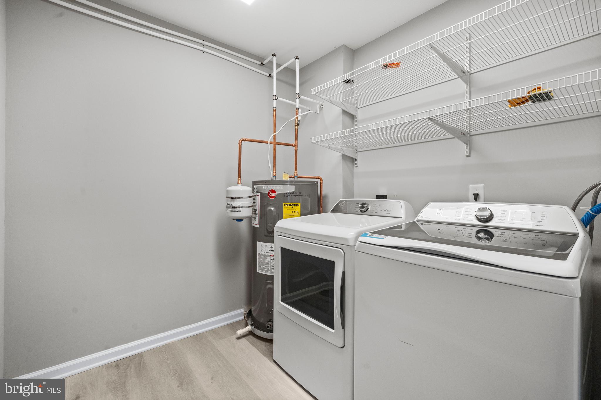 FRANKLIN FARM - Residential