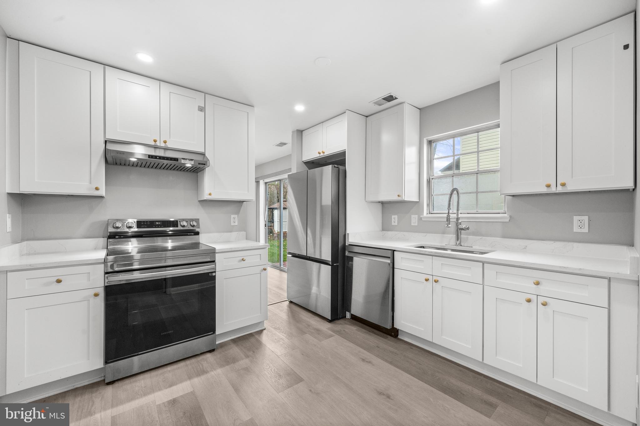 FRANKLIN FARM - Residential