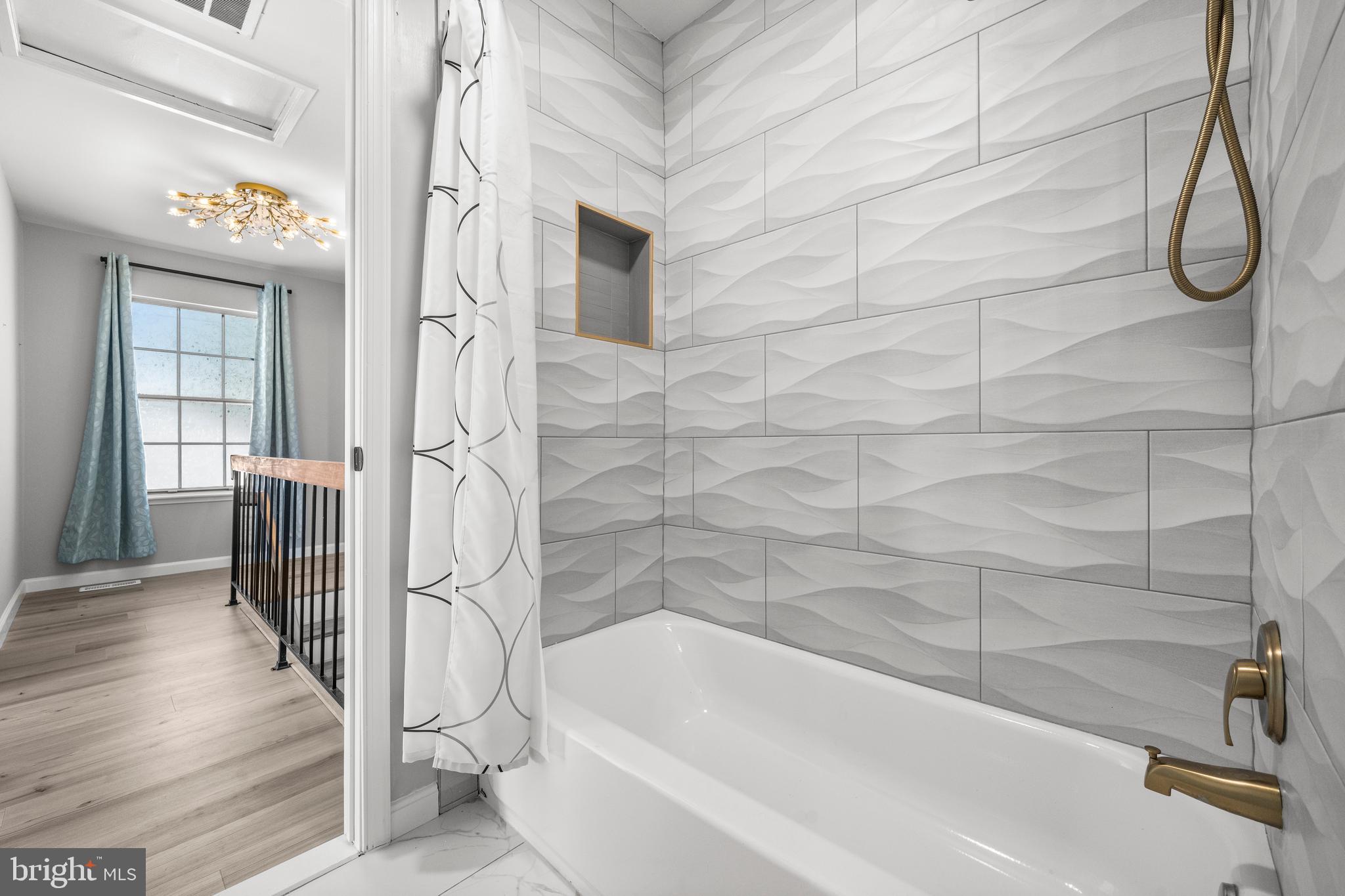 FRANKLIN FARM - Residential