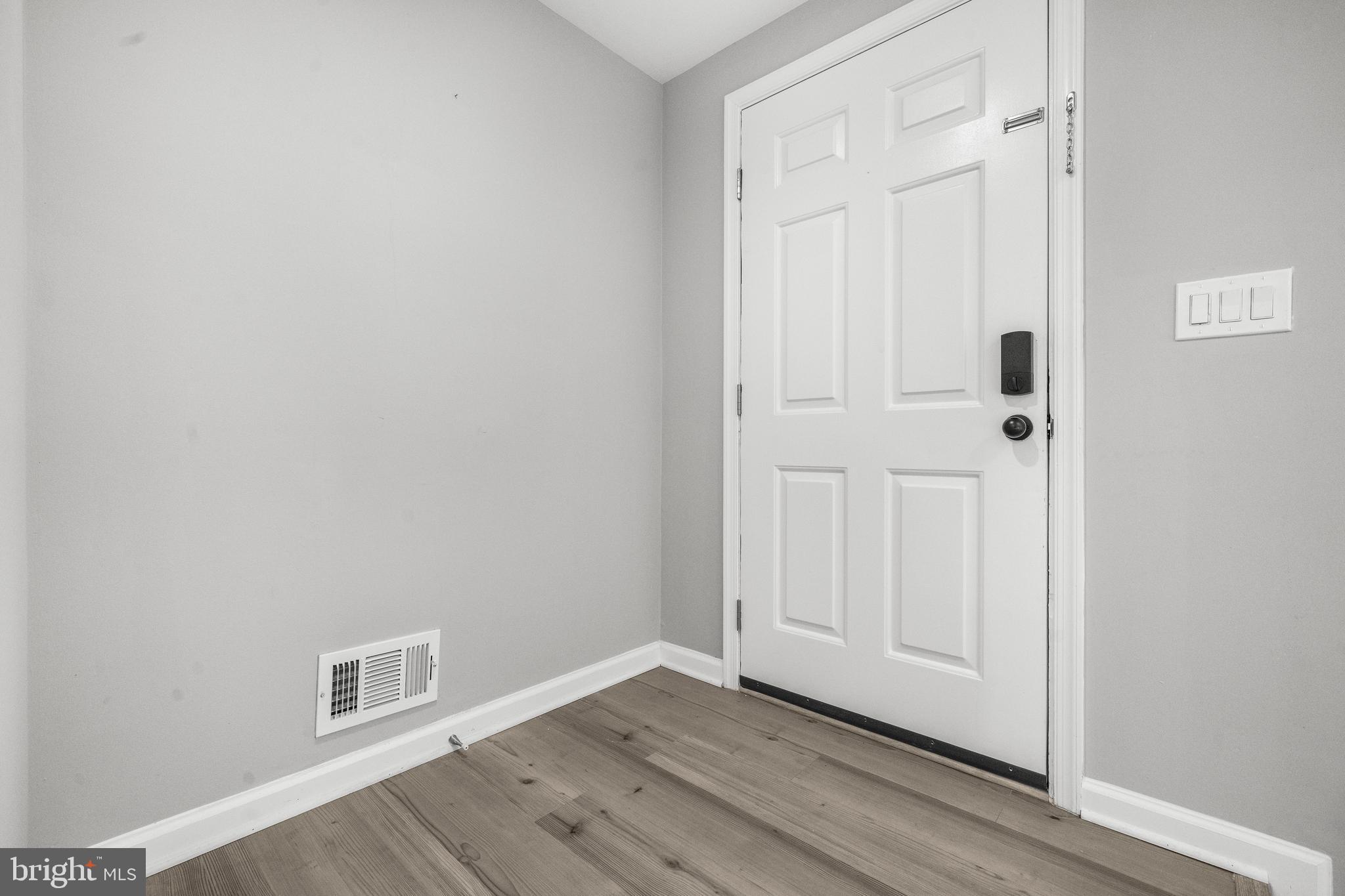 FRANKLIN FARM - Residential