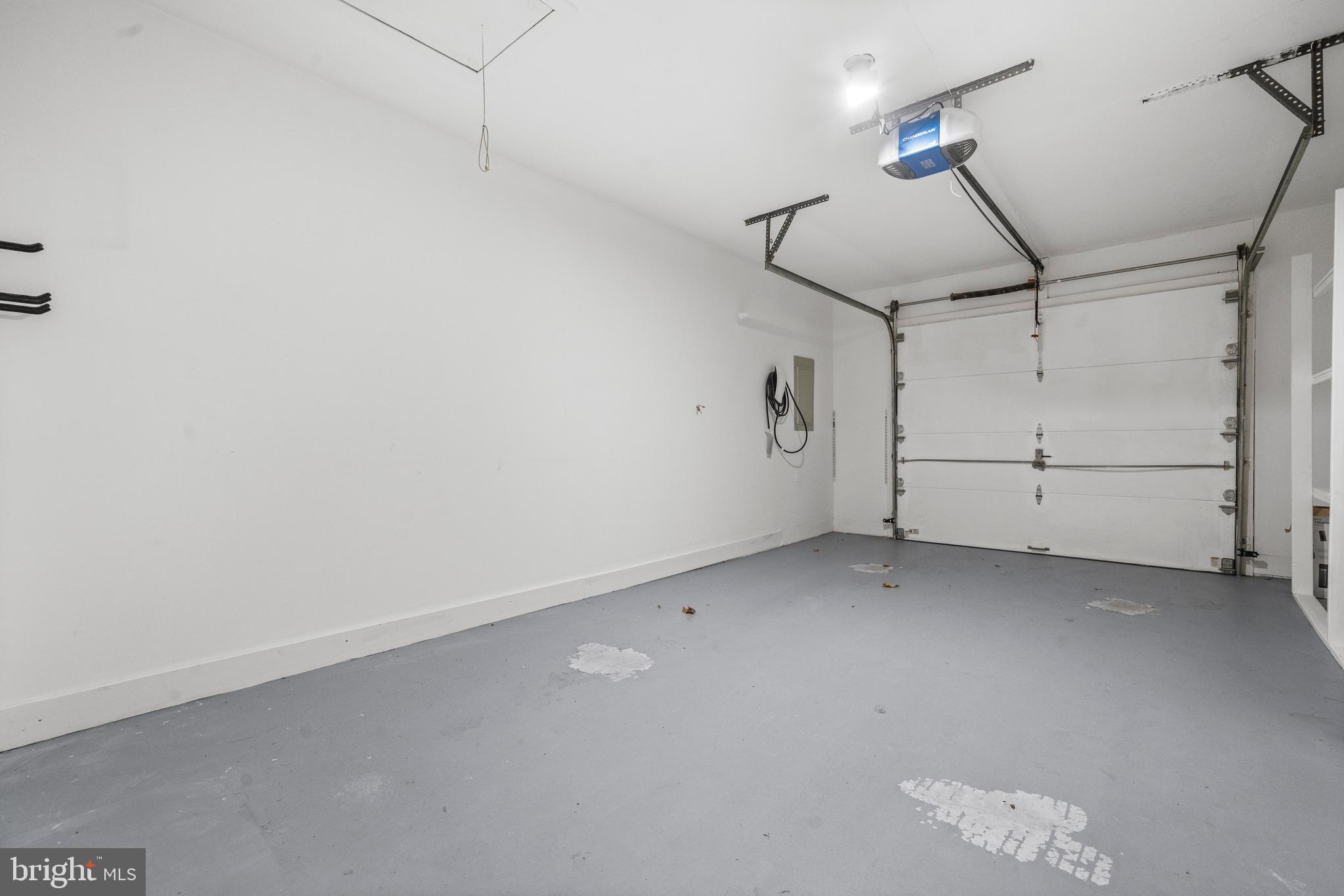 FRANKLIN FARM - Residential