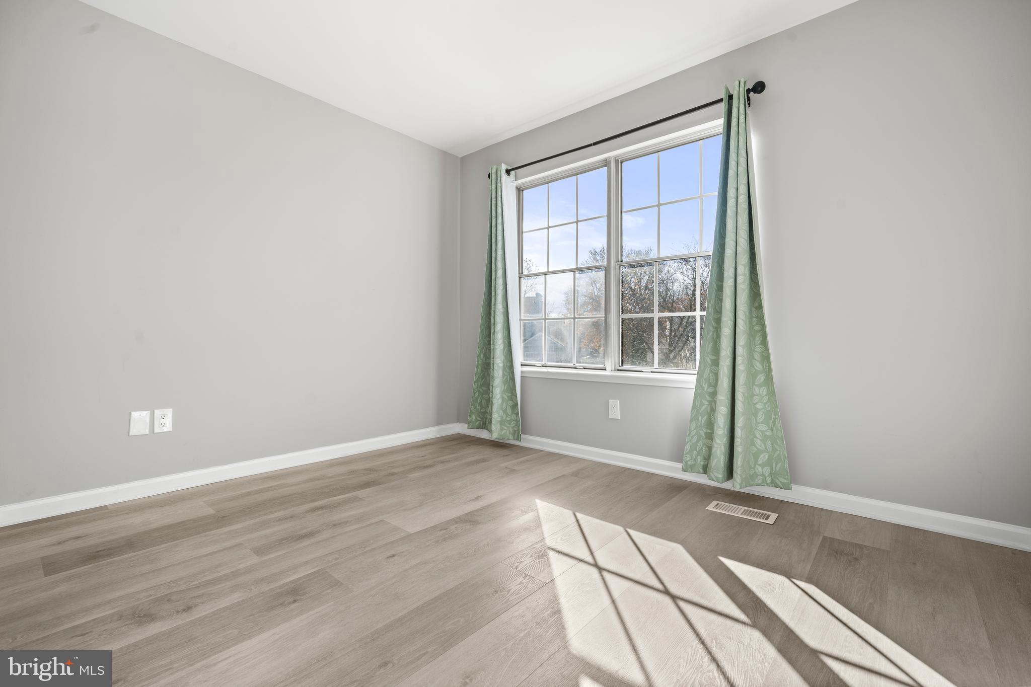 FRANKLIN FARM - Residential