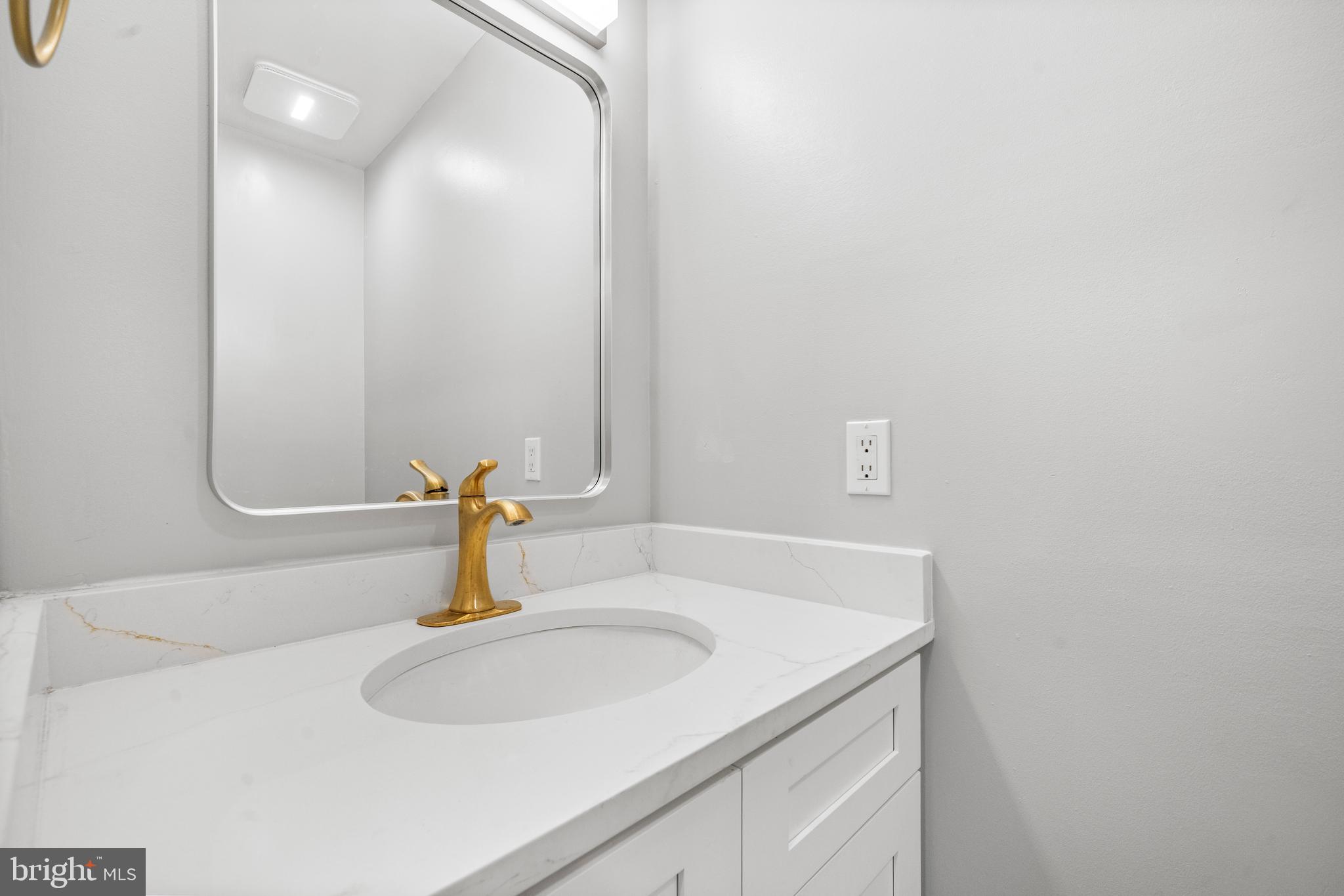 FRANKLIN FARM - Residential