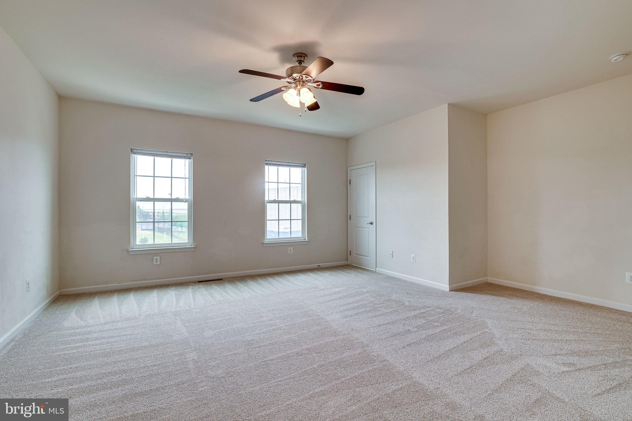 MORLEY CORNER - Residential