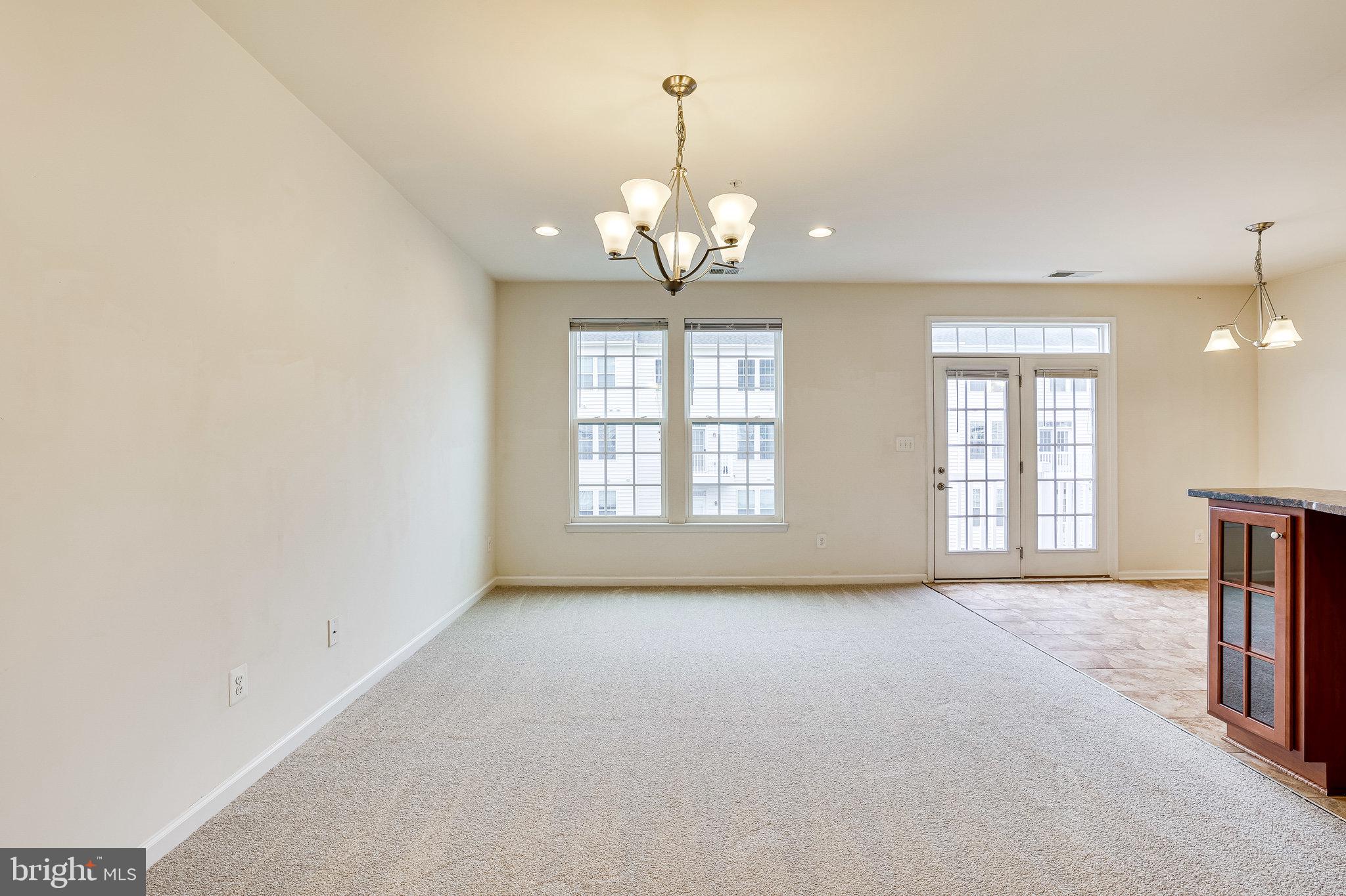 MORLEY CORNER - Residential