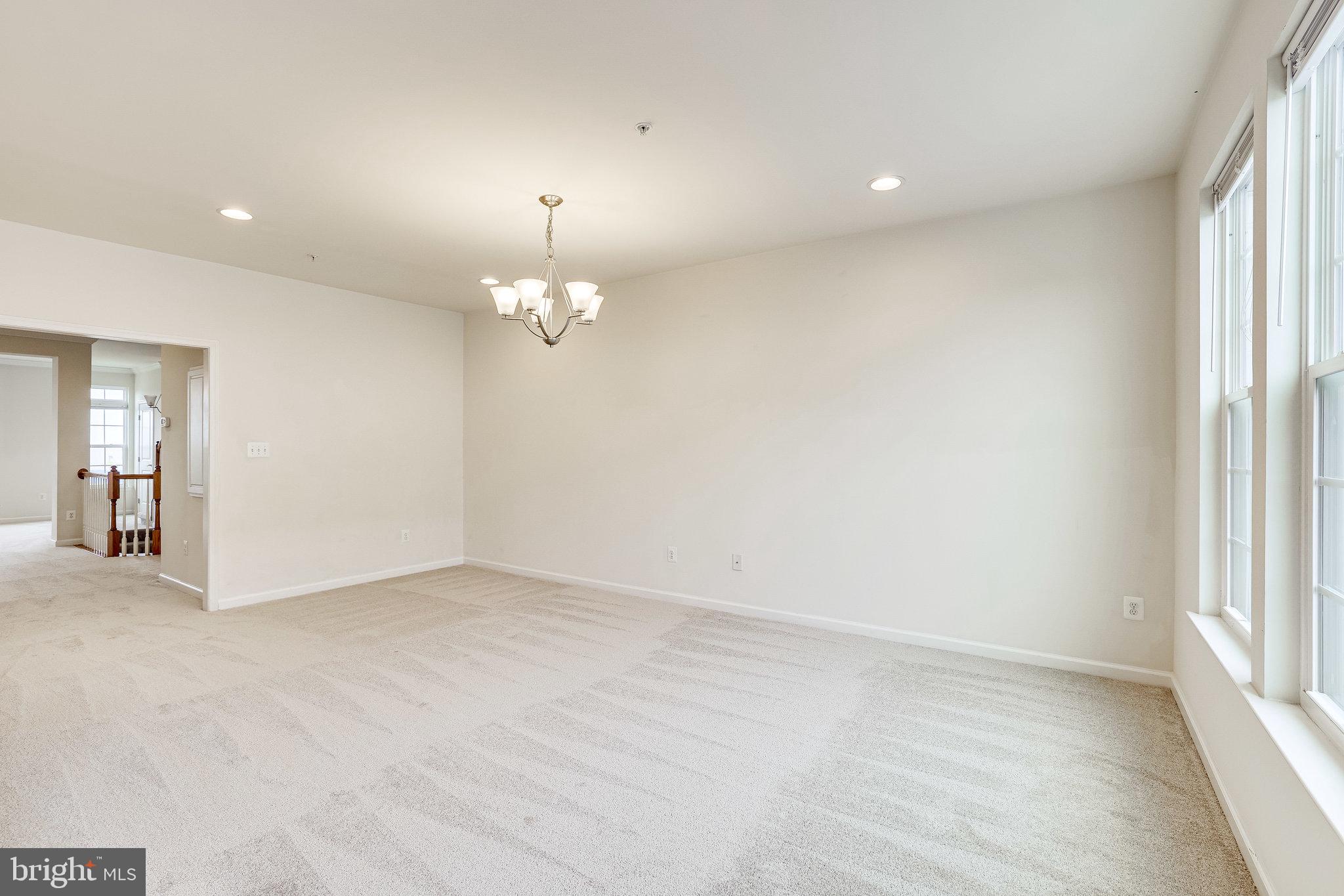 MORLEY CORNER - Residential