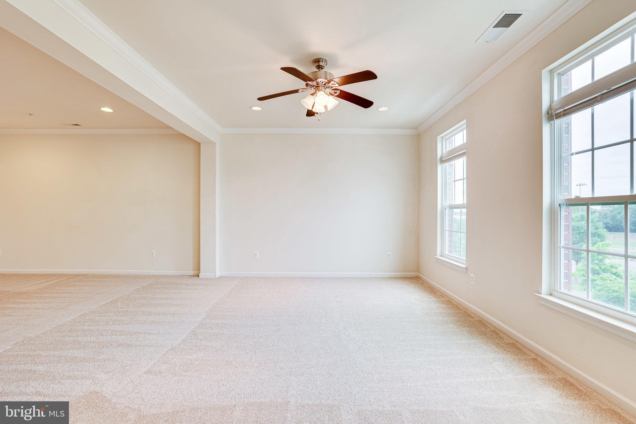 MORLEY CORNER - Residential