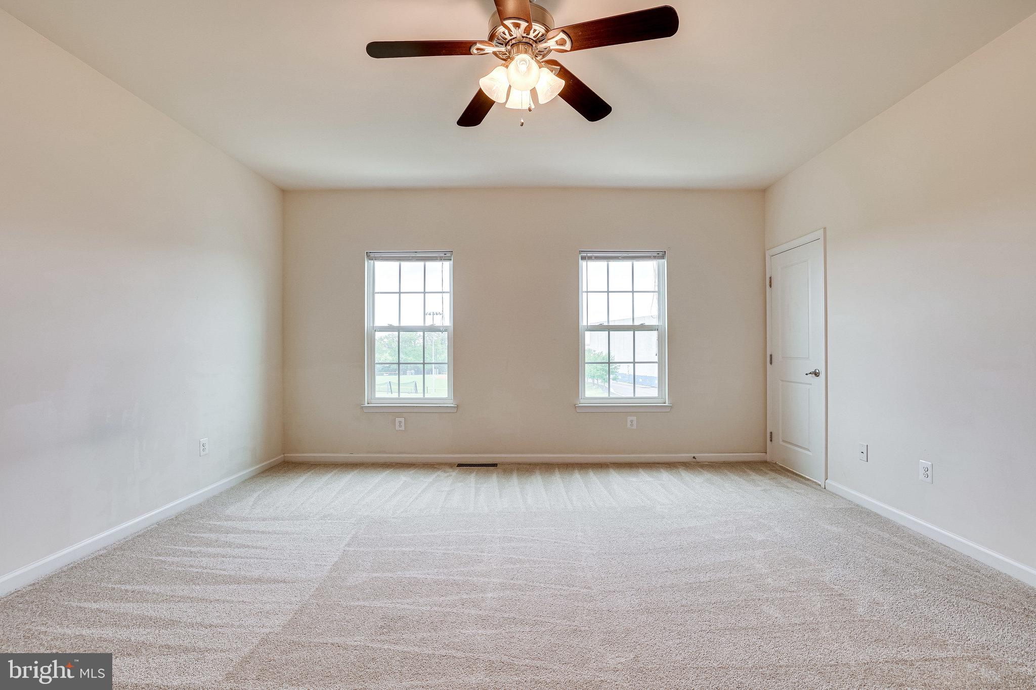 MORLEY CORNER - Residential