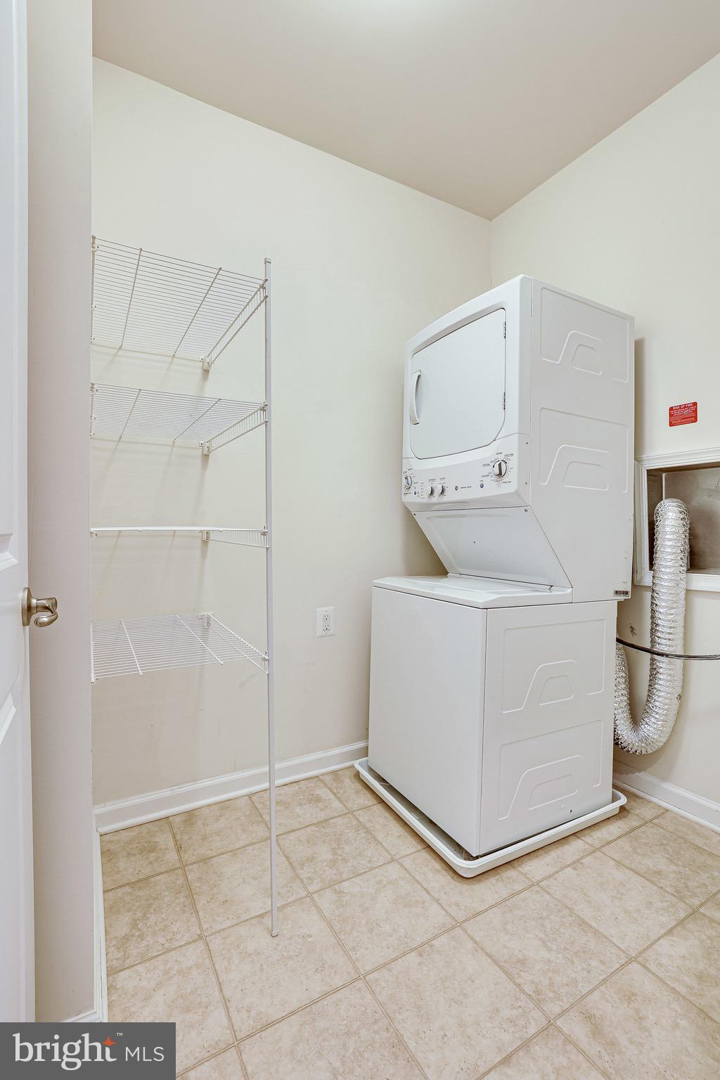 MORLEY CORNER - Residential