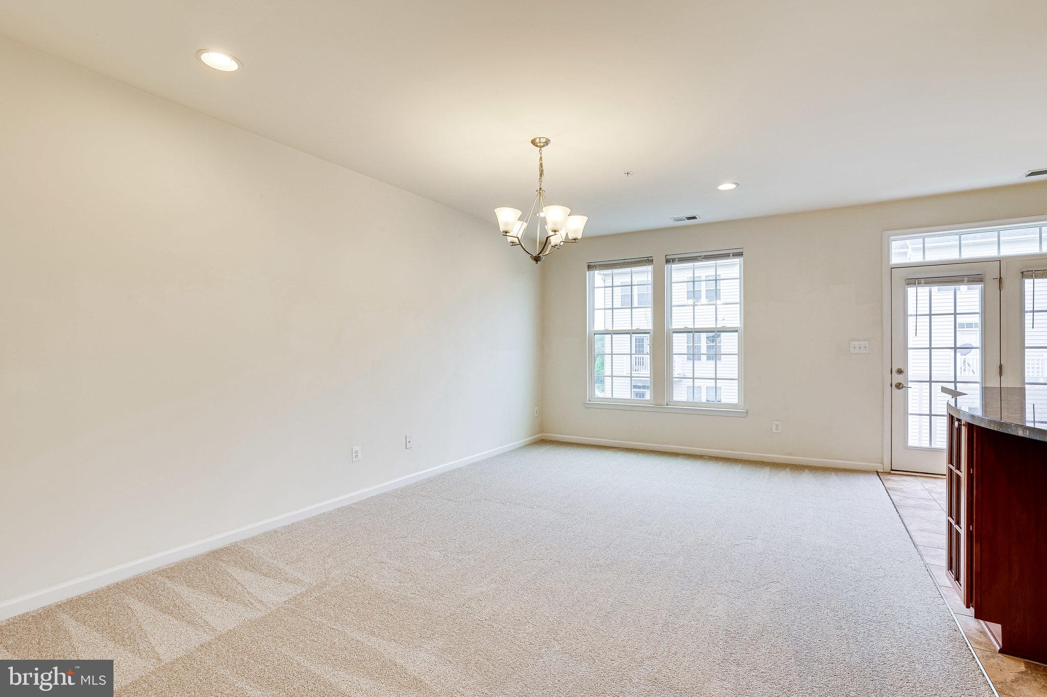 MORLEY CORNER - Residential