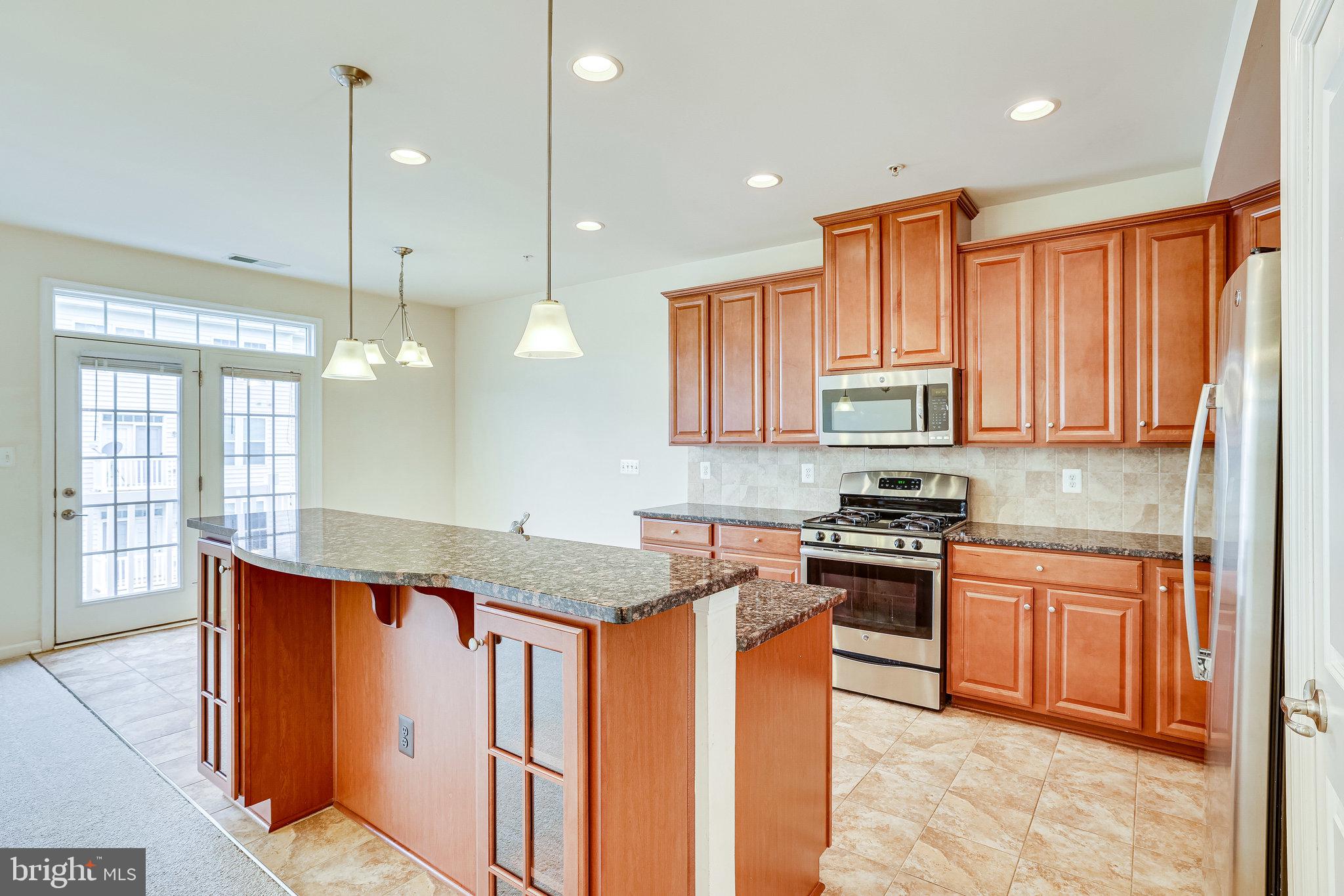 MORLEY CORNER - Residential