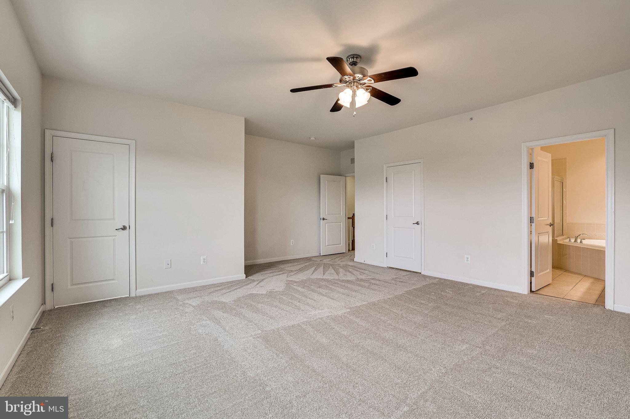 MORLEY CORNER - Residential