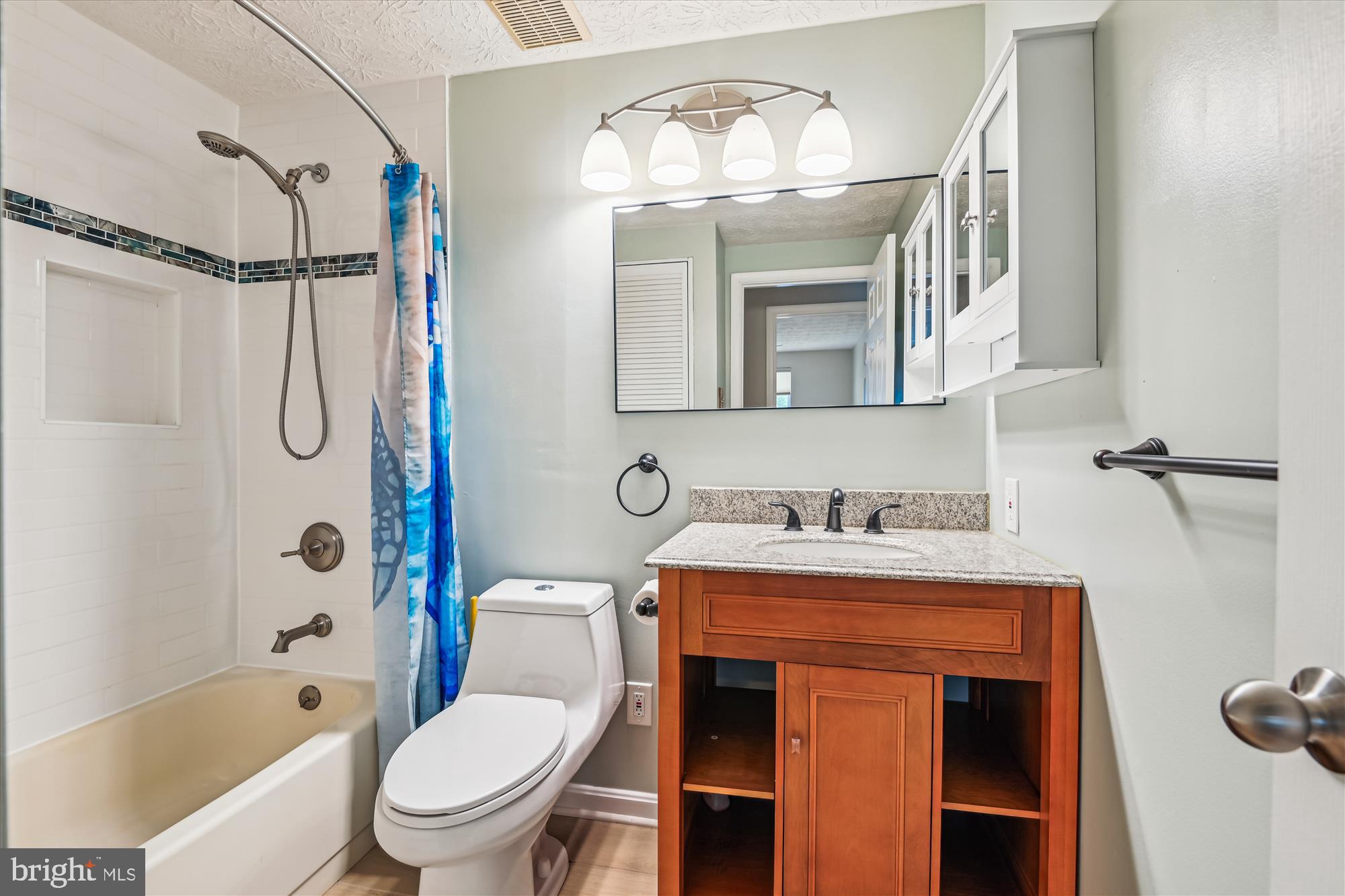 RAINTREE - Residential