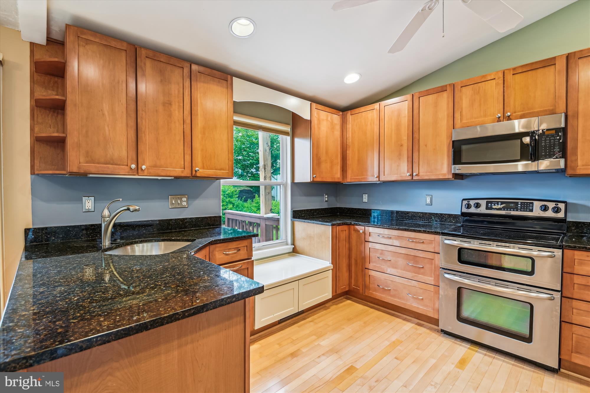 RAINTREE - Residential