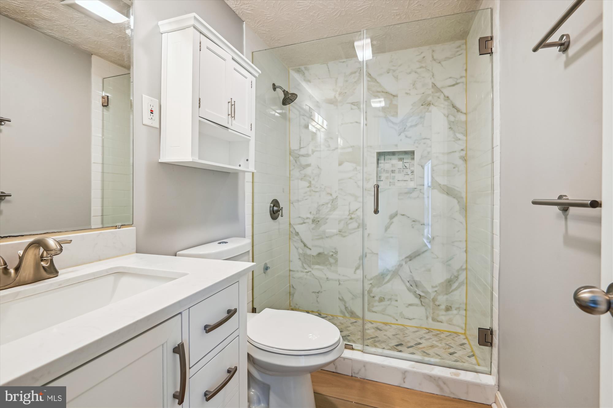 RAINTREE - Residential