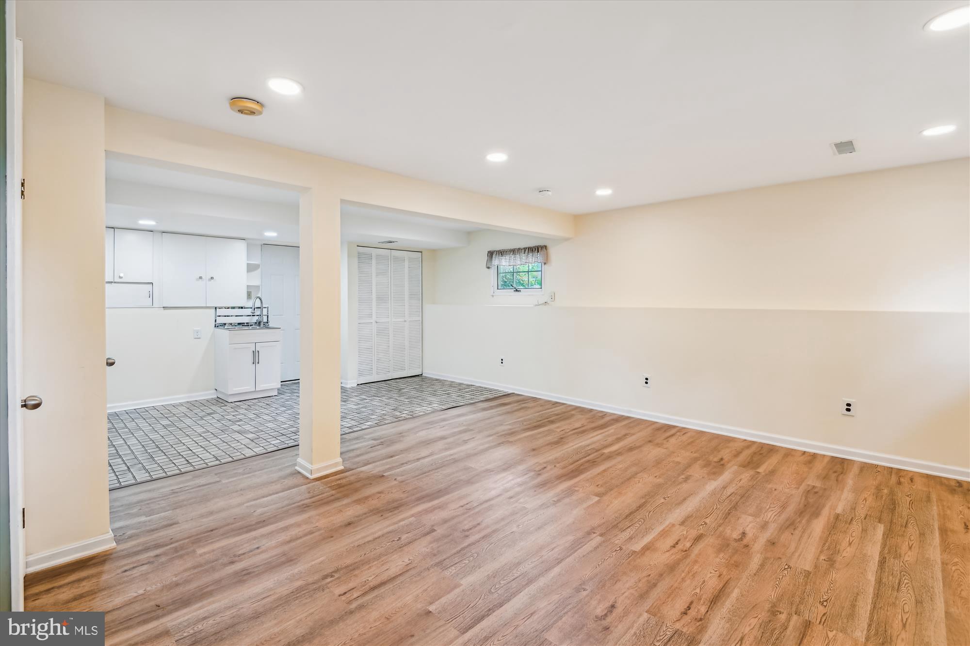 RAINTREE - Residential