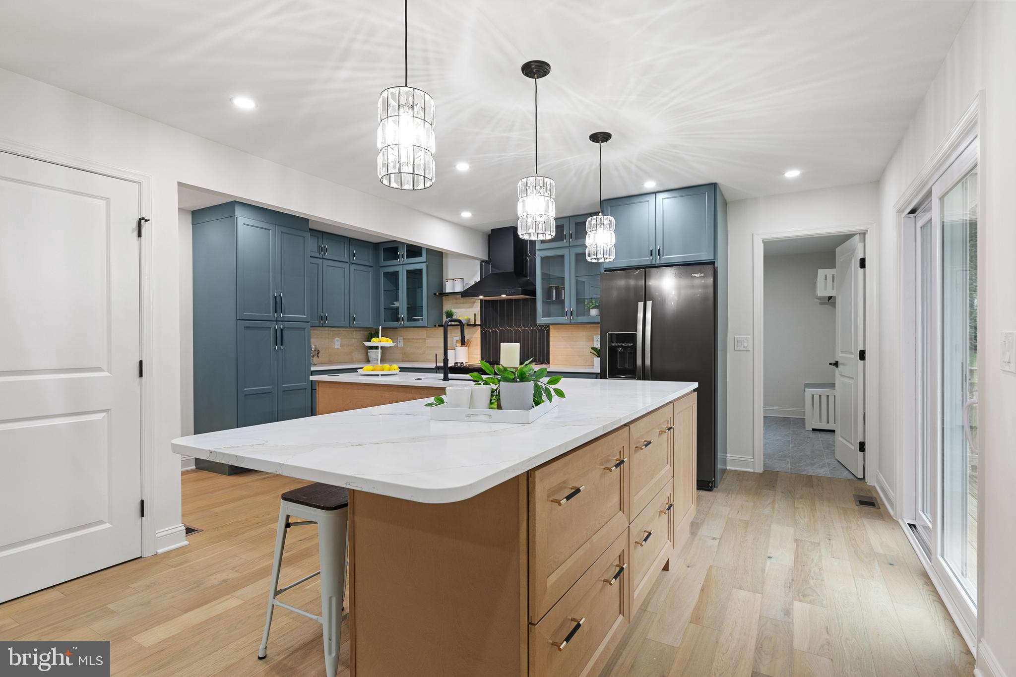 FALLS ESTATES - Residential