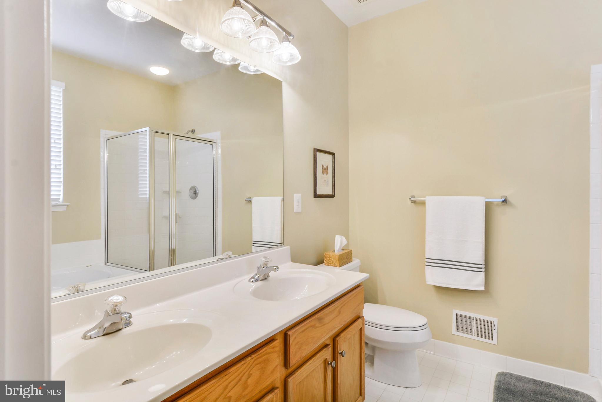 HOMEPLACE ON PELHAMS REACH - Residential