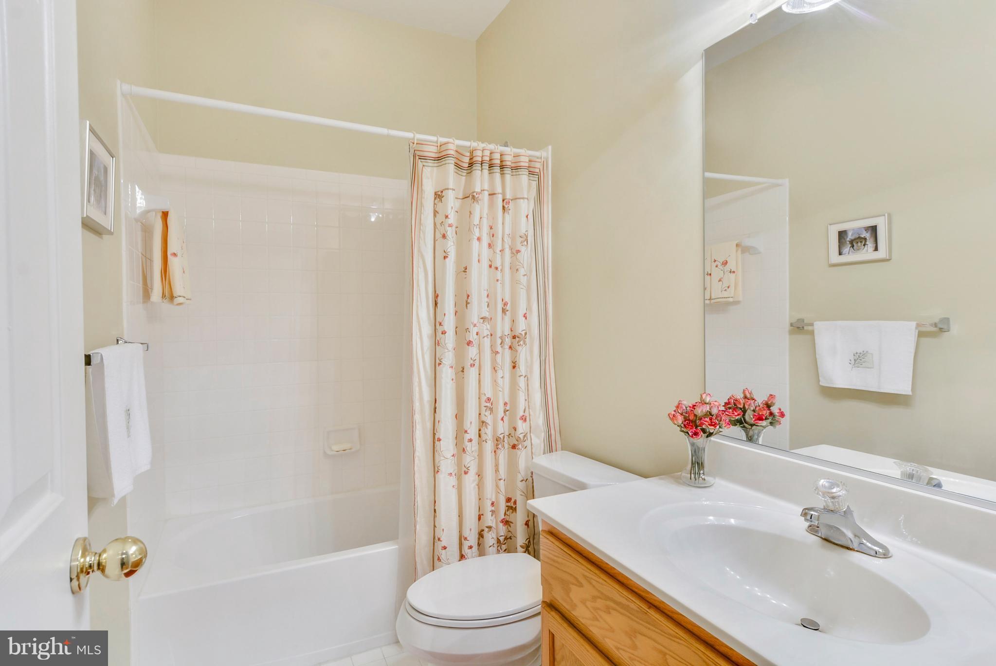 HOMEPLACE ON PELHAMS REACH - Residential