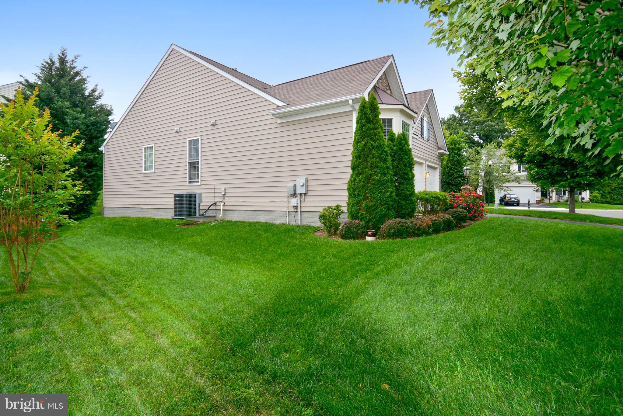 HOMEPLACE ON PELHAMS REACH - Residential