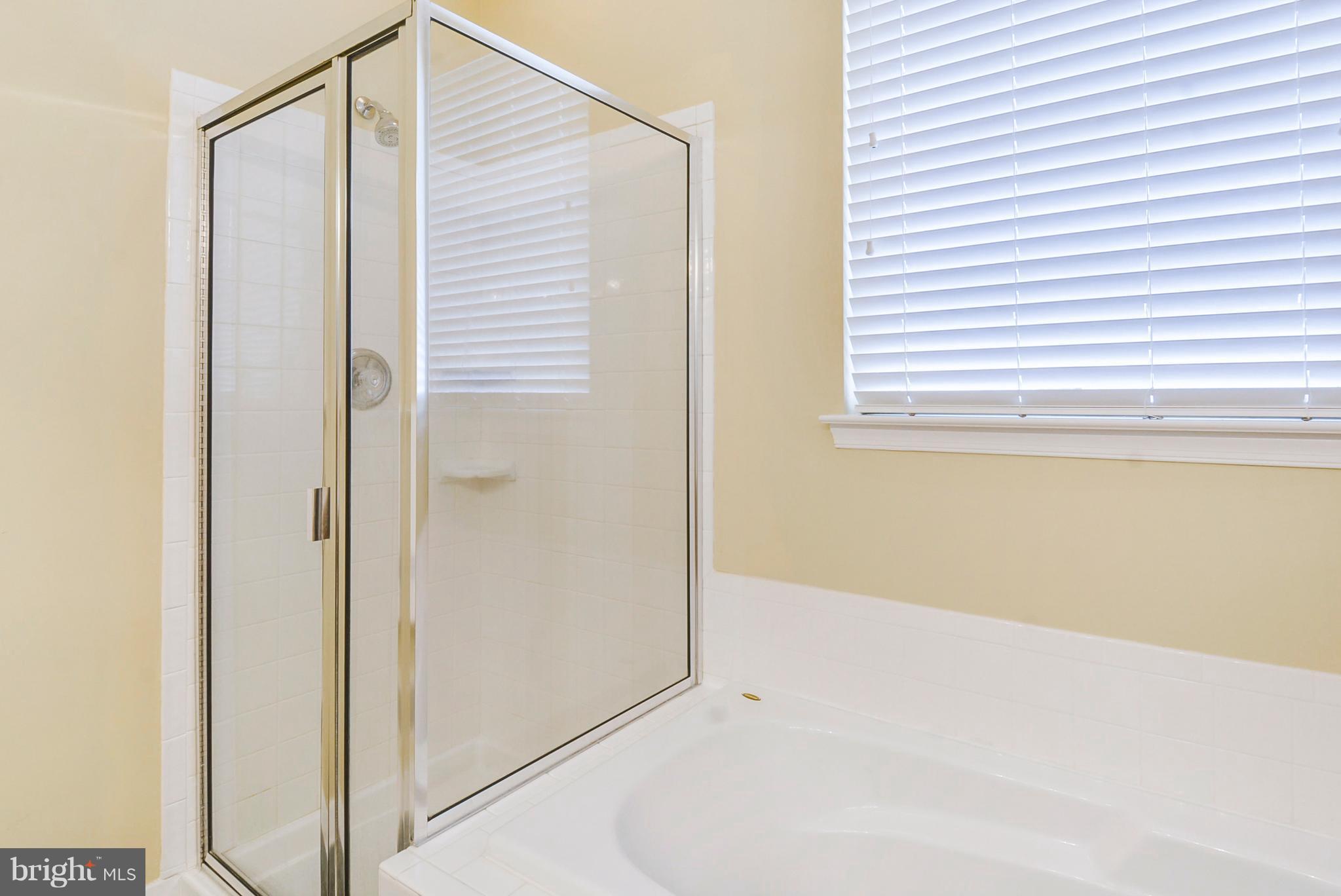 HOMEPLACE ON PELHAMS REACH - Residential