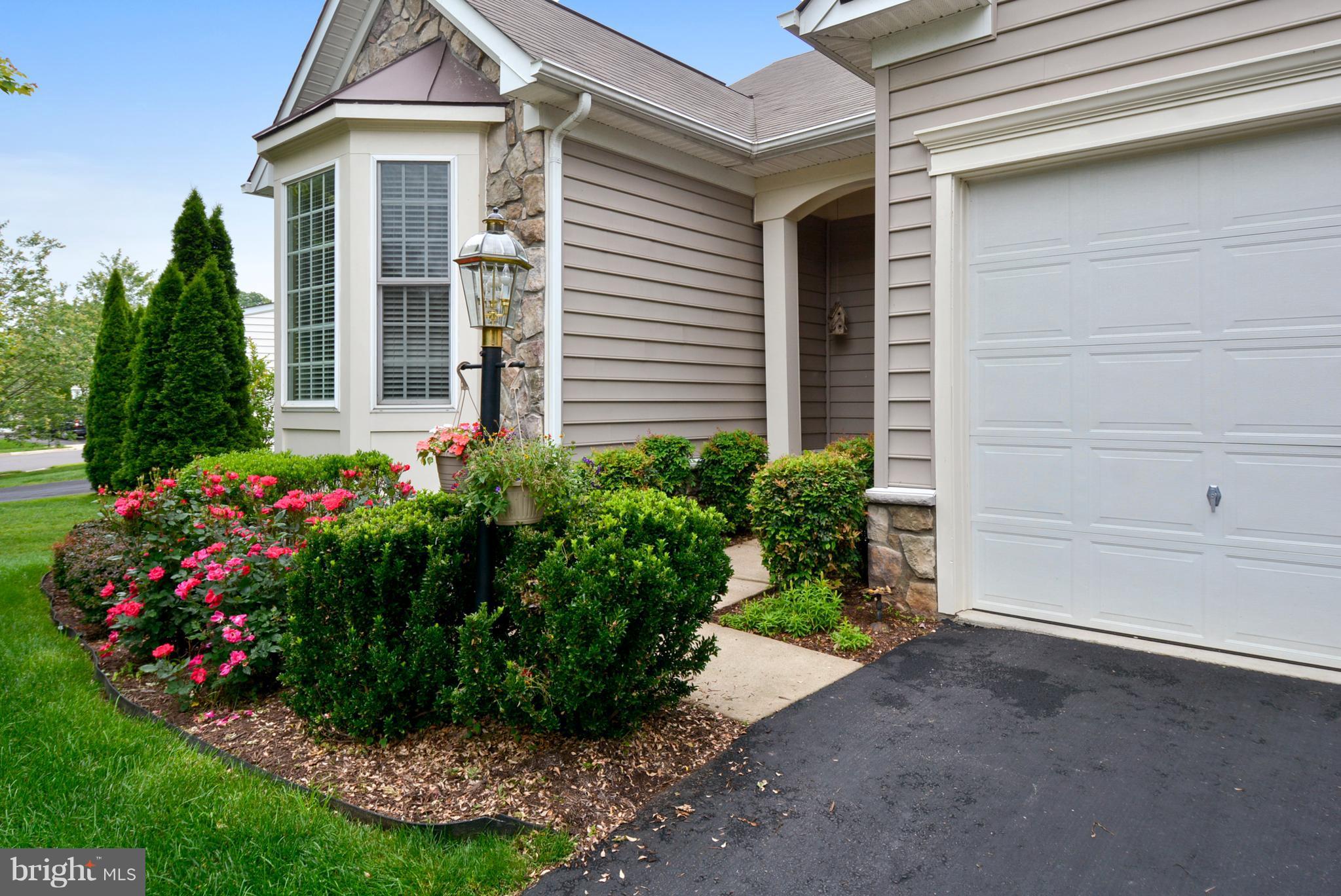 HOMEPLACE ON PELHAMS REACH - Residential
