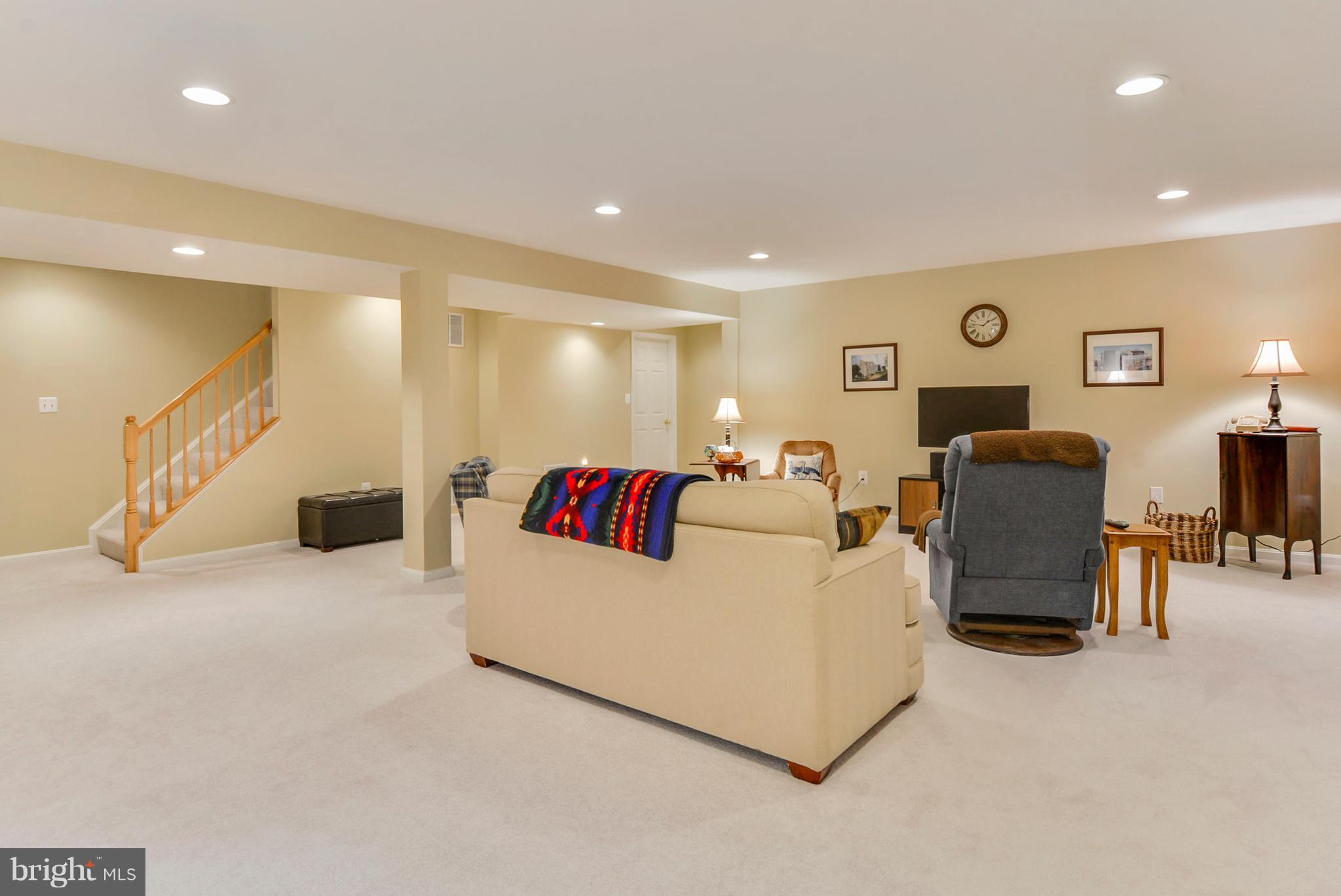 HOMEPLACE ON PELHAMS REACH - Residential