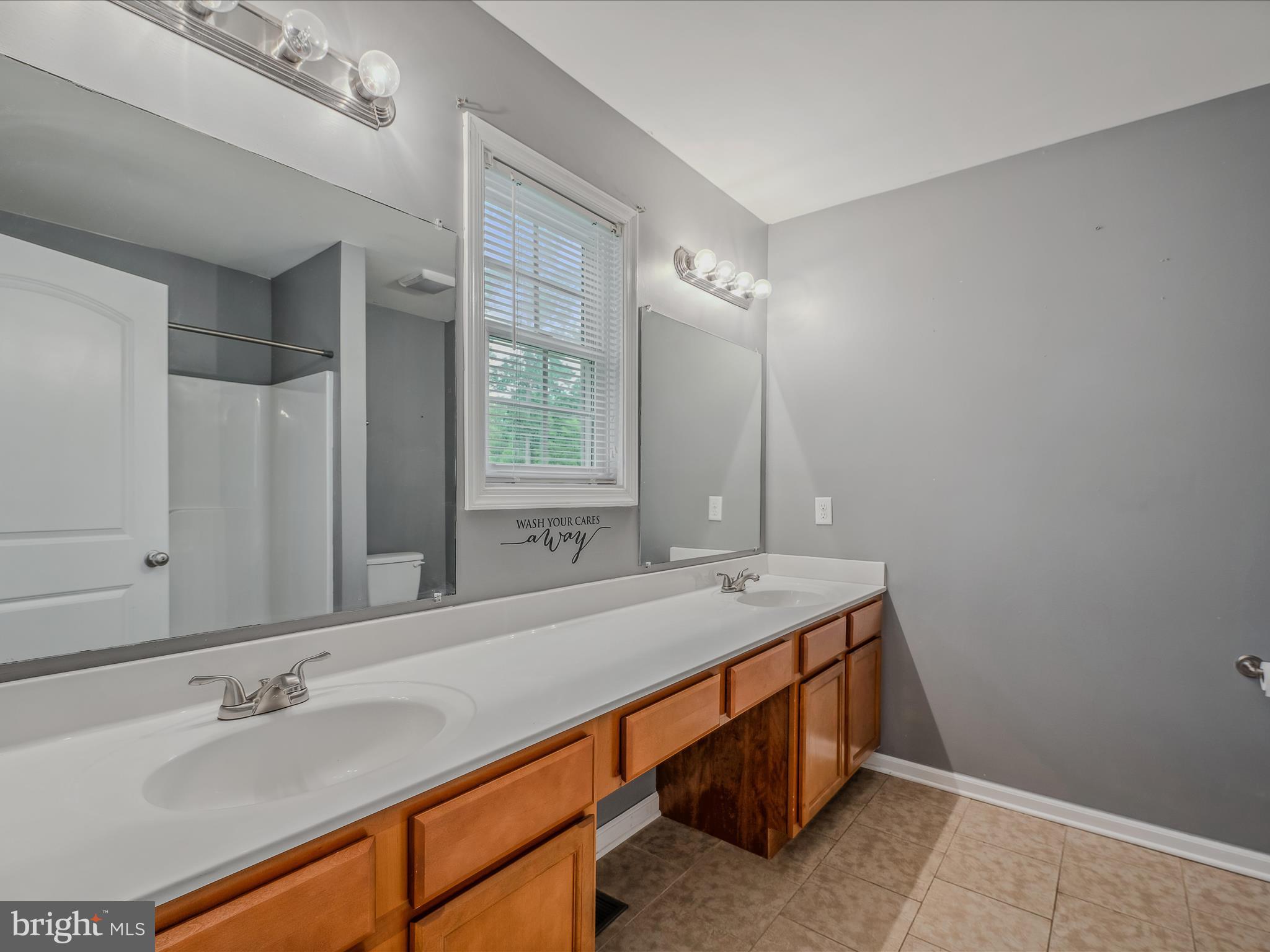 TUB RUN HOLLOW - Residential