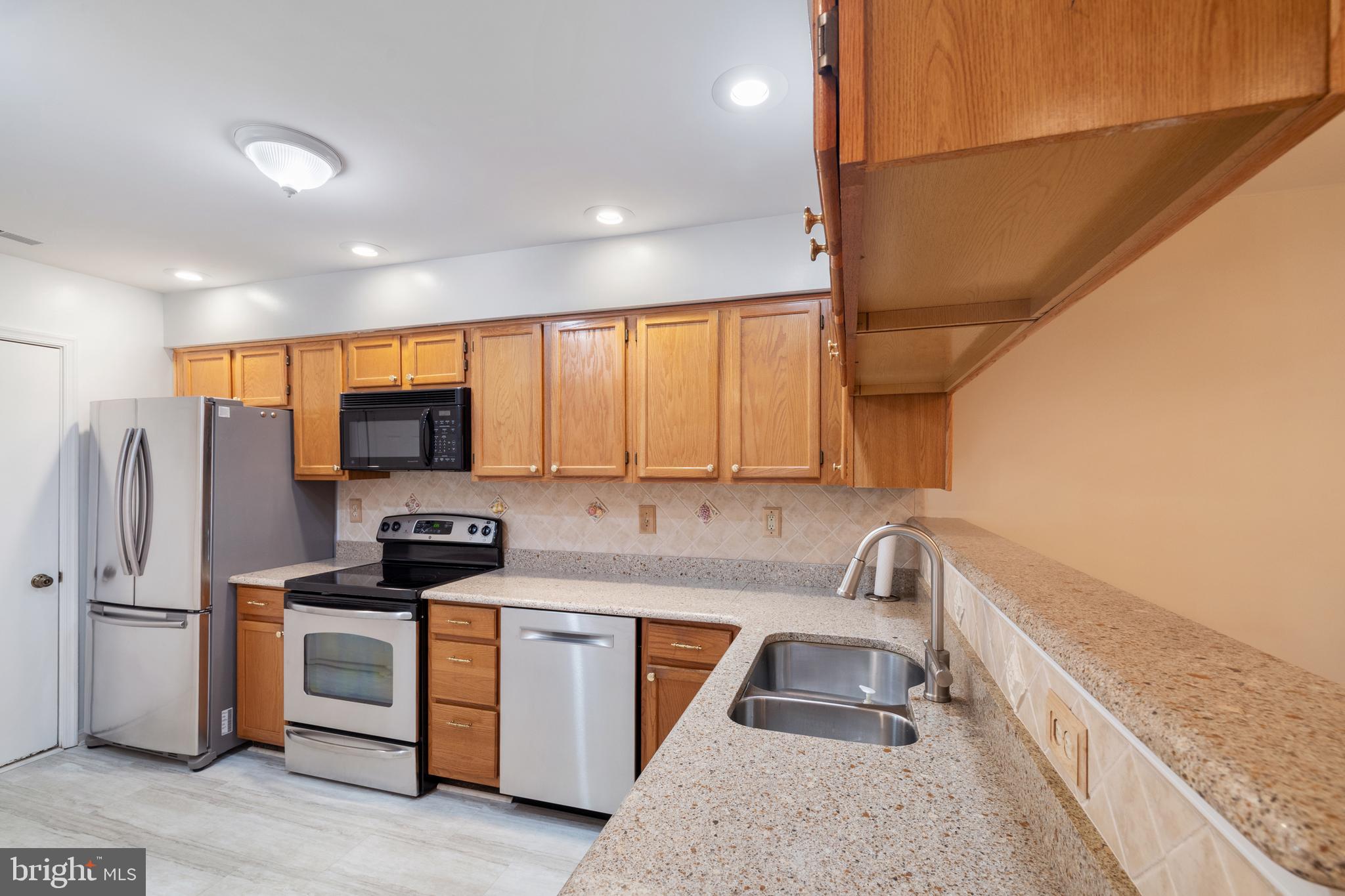 HERITAGE HARBOUR - Residential