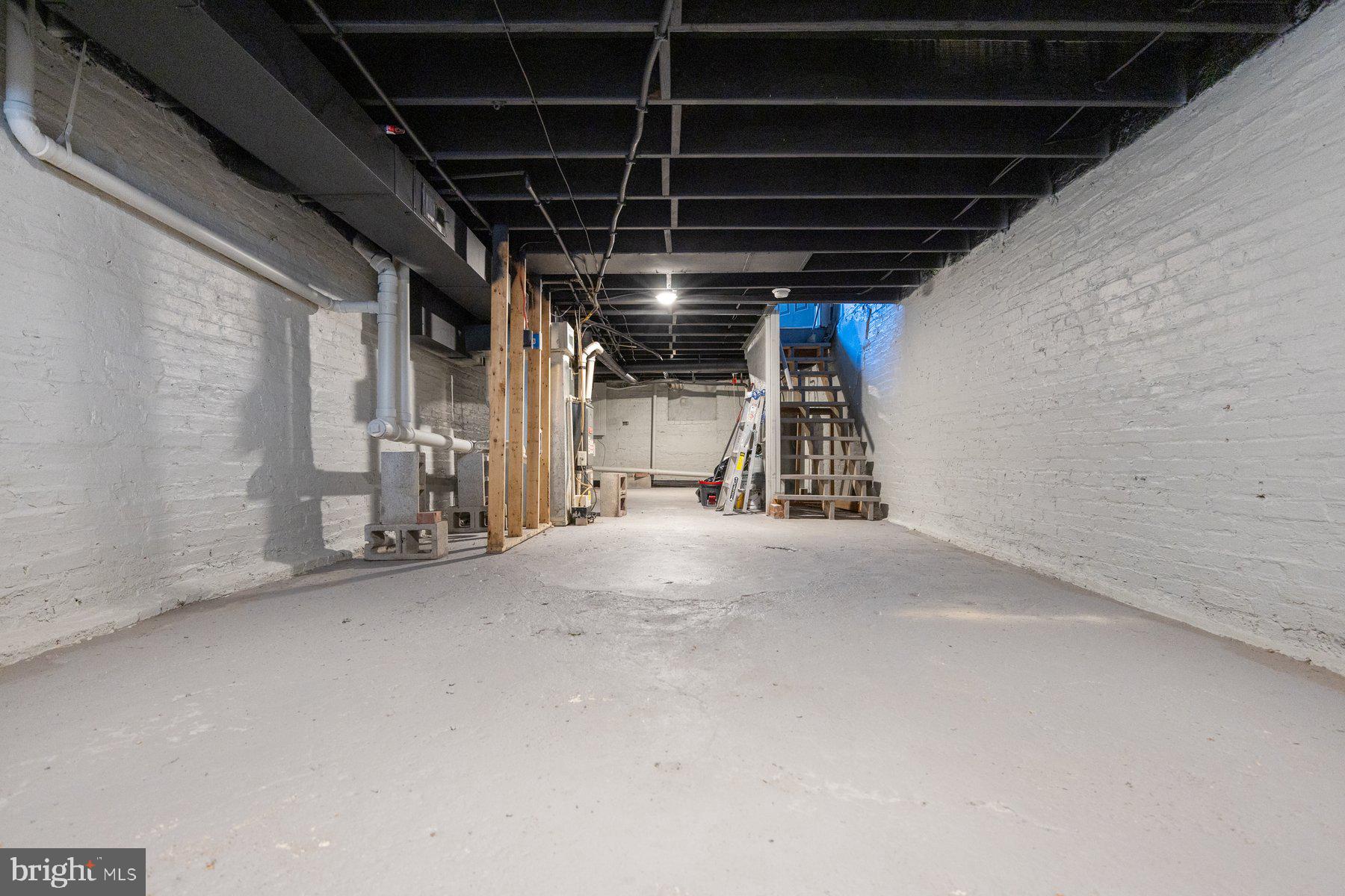 MADISON EASTEND - Residential