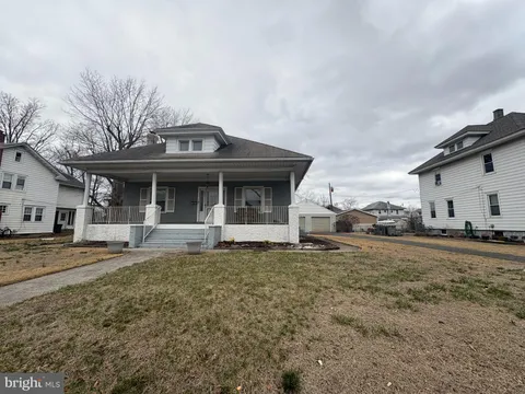 576 Beacon Avenue, Paulsboro, NJ 08066 - MLS#: NJGL2054436