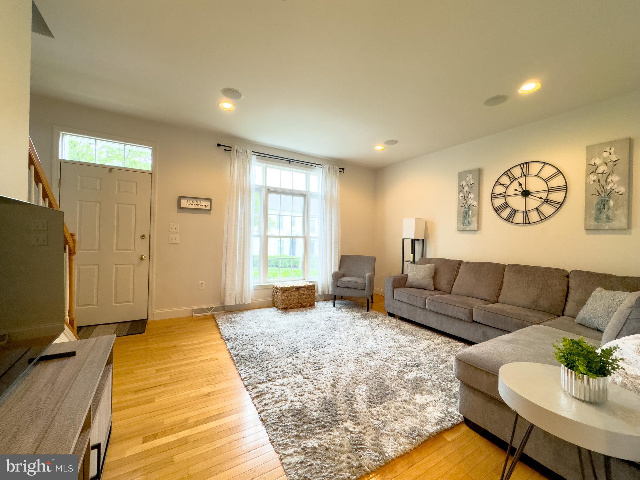 312 SAGAMORE HILL