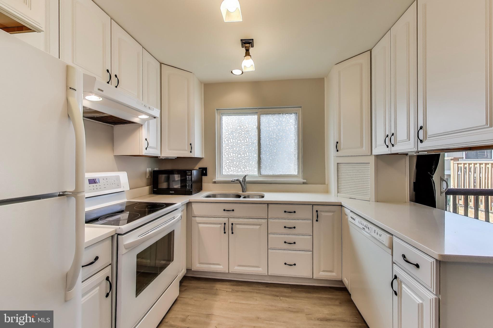 STONERIDGE - Residential Lease