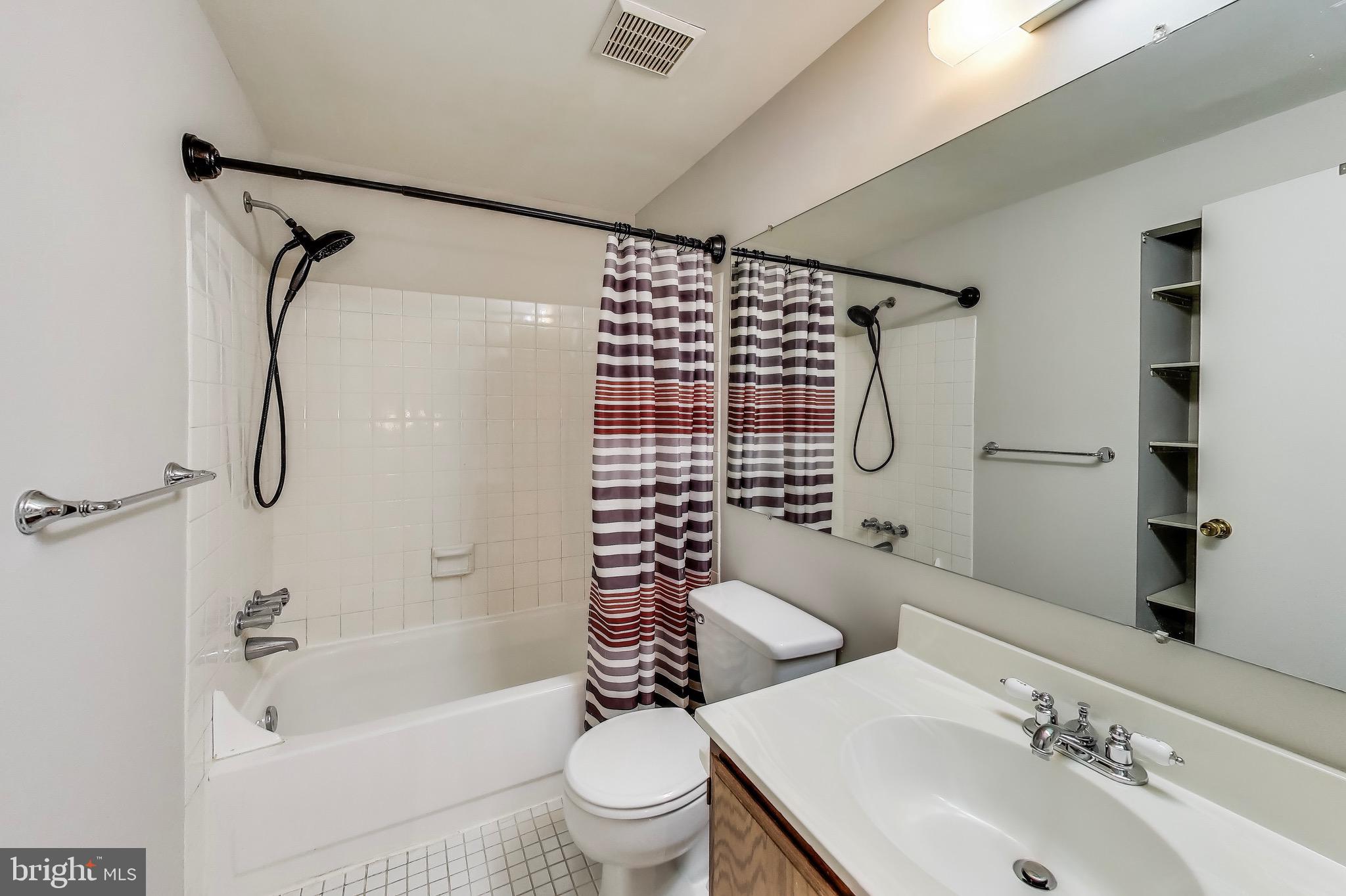 STONERIDGE - Residential Lease